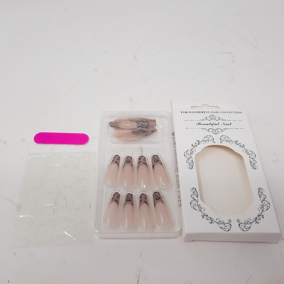 New! 24 piece press on nails! - Picture 3 of 4